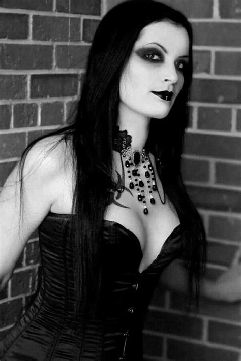 carlos aba goth beauty gothic metal girl hot goth girls