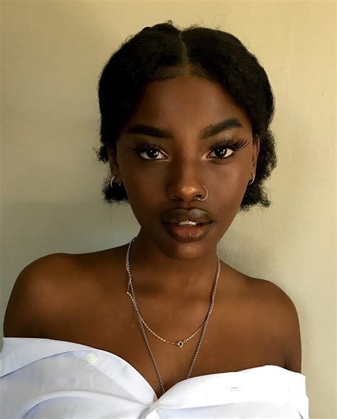世界の美女 On Twitter In 2021 Beautiful Black Girl Dark Skin Beauty