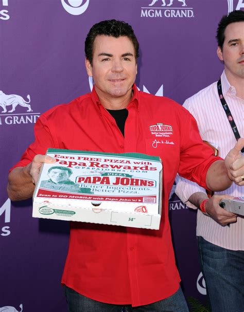 Papa John S Is Removing The Image Of Its Founder John Schnatter From