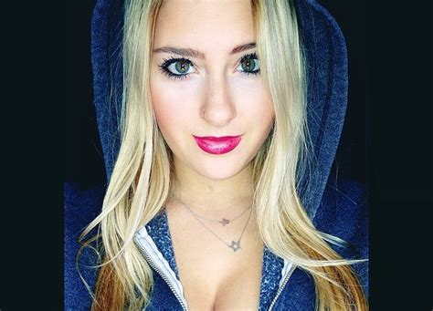 claire abbott instagram pictures hottest claire abbott pictures therackup