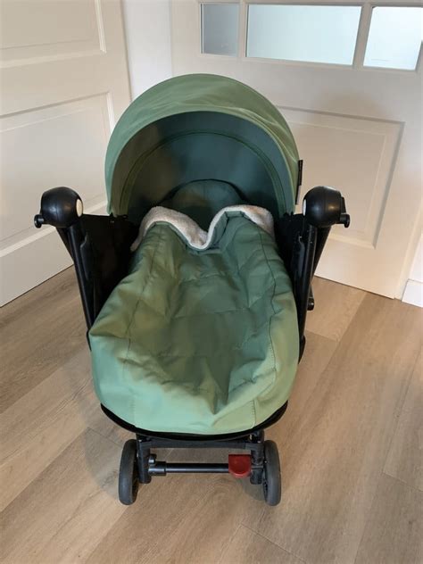 babyzen yoyo review   travel stroller