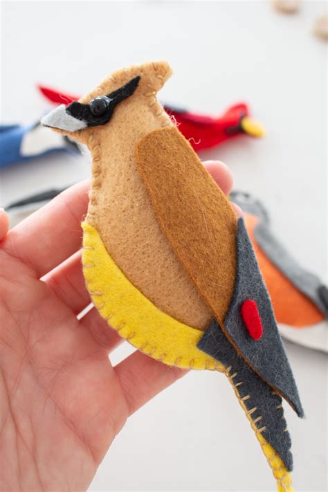 making felt birds  printable patterns sustain  craft habit