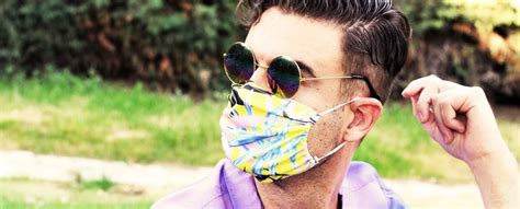 experts provide tips on how to wear a mask without fogging