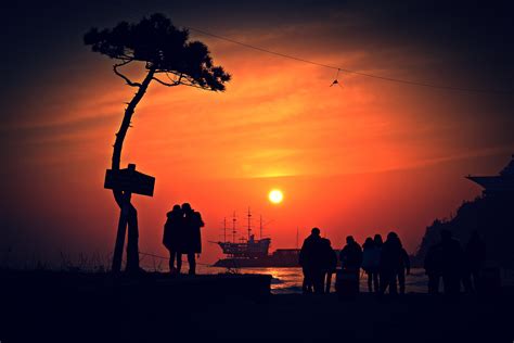 무료 이미지 바다 수평선 실루엣 태양 해돋이 일몰 햇빛 아침 새벽 황혼 저녁 친구 타임스 잔광