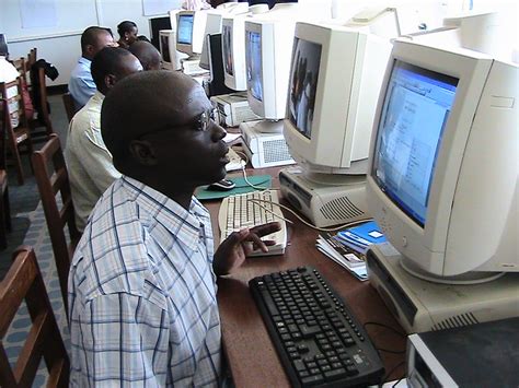internet access  africa  empowering  people  borgen project