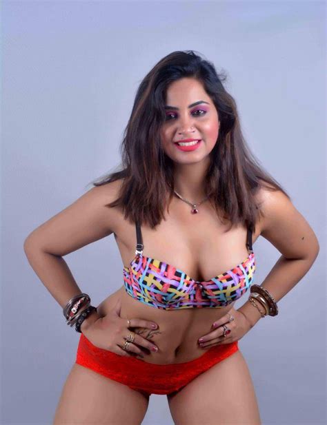 Arshi Khan Hot And Sexy Bikini Photoshoot