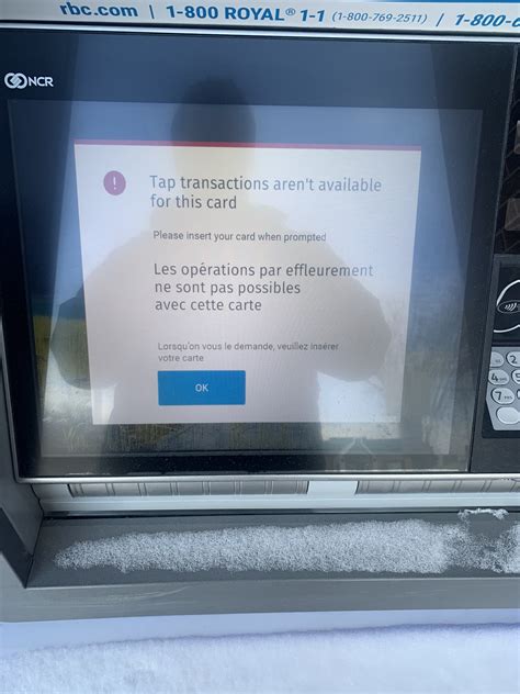 canadas major banks  offline  mysterious hours long outage