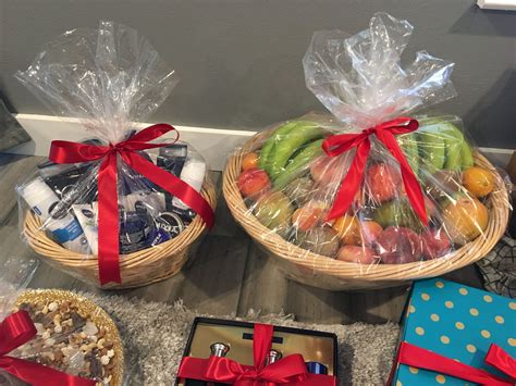 gift  friends fresh  healthy fruit baskets