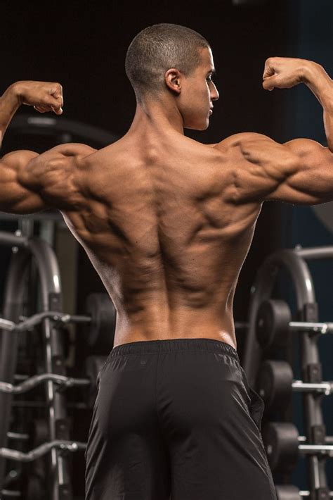 7 New Back Exercises To Explode Your Lats Bodybuilding