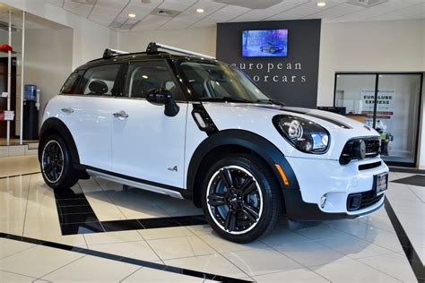 mini countryman cooper    sale  middletown ct ct mini dealer stock