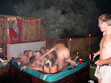 hot tub party naked xxx photos