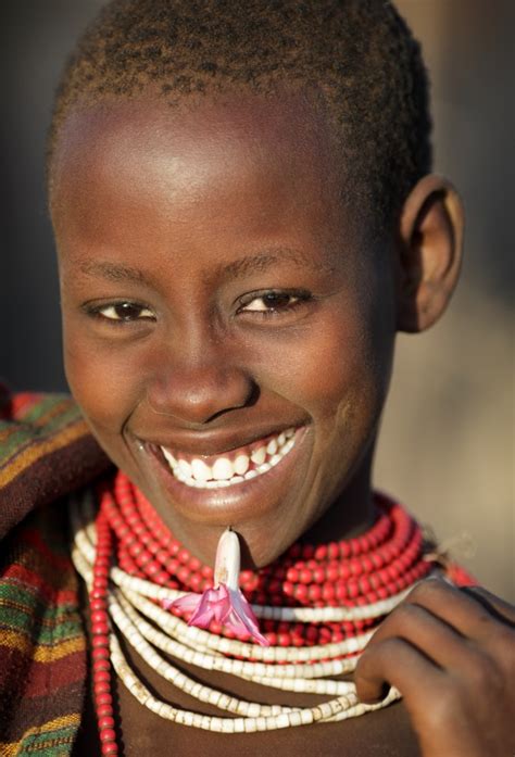 ethiopian tribes young karo woman dietmar temps photography