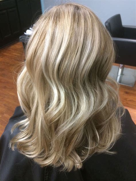 Perfect Blend Of Blonde Highlights And Warm Blonde Lowlights Hair