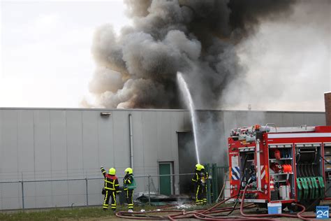 brand op bedrijventerrein ittervoort fotos video nederweert
