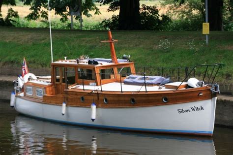 ft classic wooden motor cruiser built  james  silverjohn bain