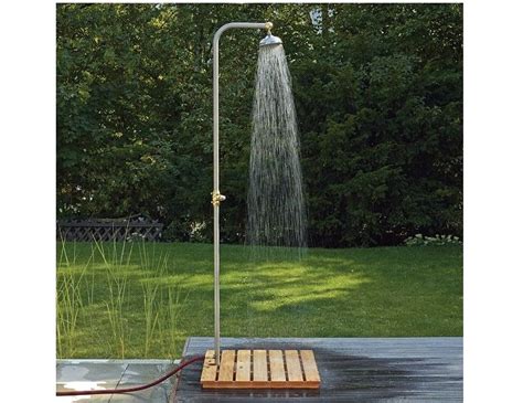 10 Easy Pieces Freestanding Outdoor Showers Gardenista Outdoor