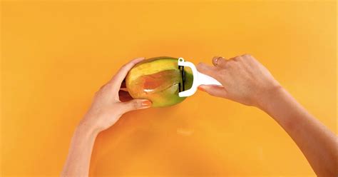 How To Peel A Mango Video Guide