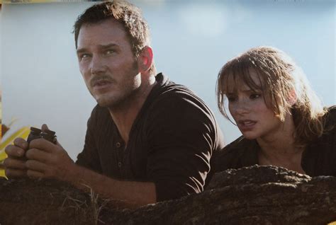 Owen And Claire 》 Jurassic World Fallen Kingdom Chris Pratt And Bryce