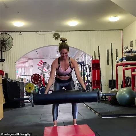 sas australia erin mcnaught flaunts her toned physique while lifting a