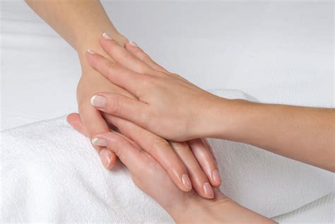 relaxing hand and arm massage in 8 steps pronails global