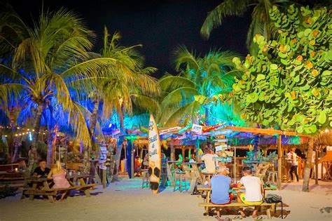 10 Best Beach Bars In Curacao Enjoy Curacao Nightlife By The Beach