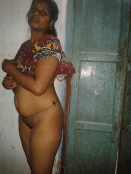 sexy mallu aunty ne apne kapde khole pati ke lie antarvasna indian sex photos