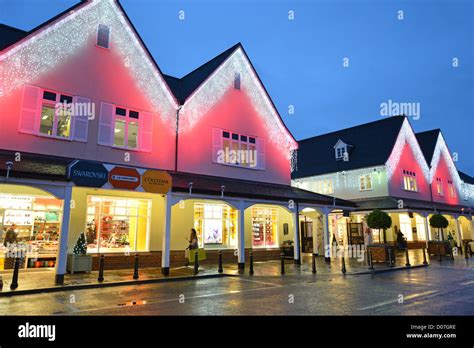 bicester village shopping centre  christmas bicester oxfordshire