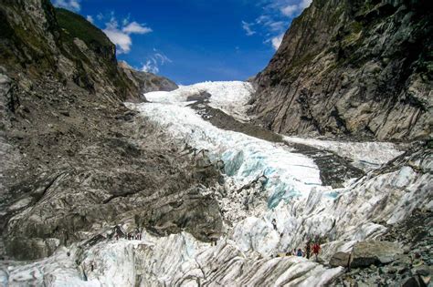 hiking  franz josef glacier   zealand  travelfreak