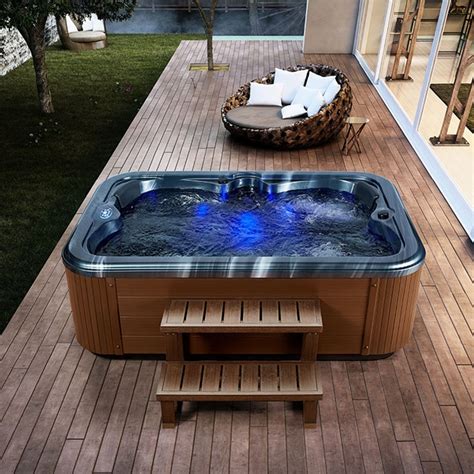 courtyard hot sale 4 people spa tubs made in china deluxe outdoor