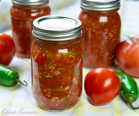 easy homemade salsa  canned tomatoes mom  homemade salsa  farmhouse table