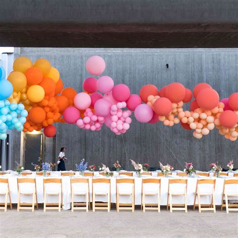 19 ways to use balloons in your wedding decor