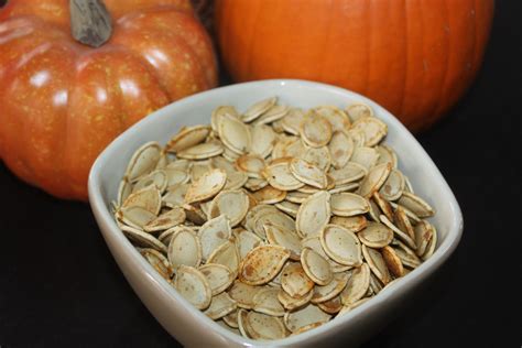 easiest   roast pumpkin seeds