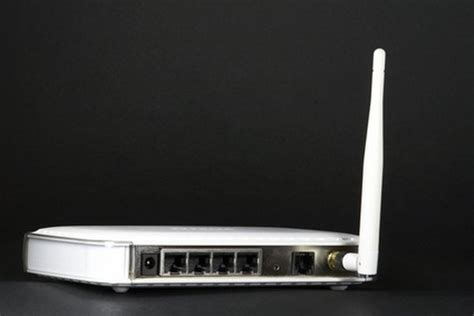 set    router  verizon fios   works giving  tech   life