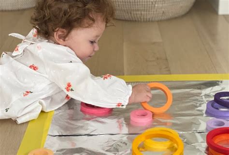 diy sensory activities  infants  toddlers  spoon