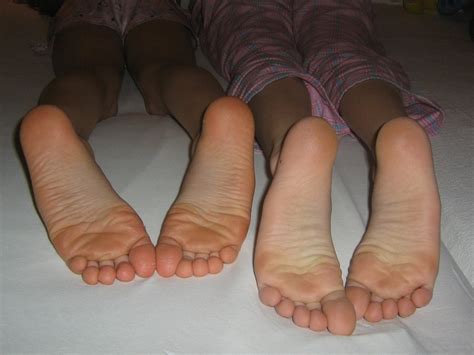 vbnymku7 in gallery small teen feet 2 picture 12