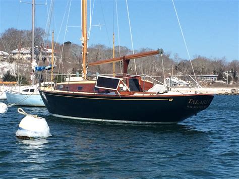 Hinckley Ladyben Classic Wooden Boats For Sale