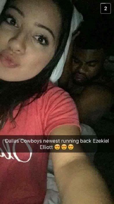 ezekiel elliott s girlfriend seems perfectly fine with ig