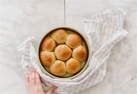 whole wheat pull apart dinner rolls red star yeast