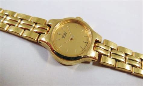 Seiko Gold Tone Base Metal 1f20 0b90 Sample Watch Non Working Ebay