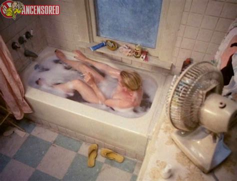 naked susan tyrrell in far from home