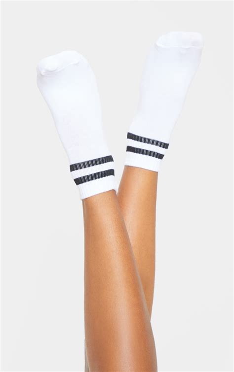 black and white two pack ankle socks prettylittlething