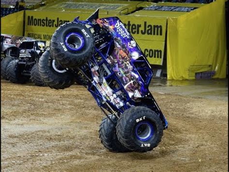 monster jam top  son uva digger saves youtube