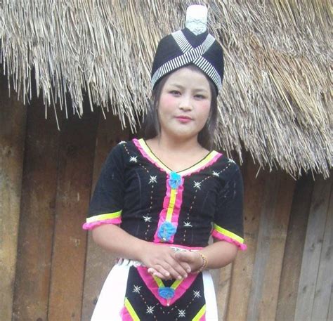 nude hmong girl pics porn pictures