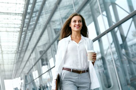 boost  confidence  women  workplace retail world magazine