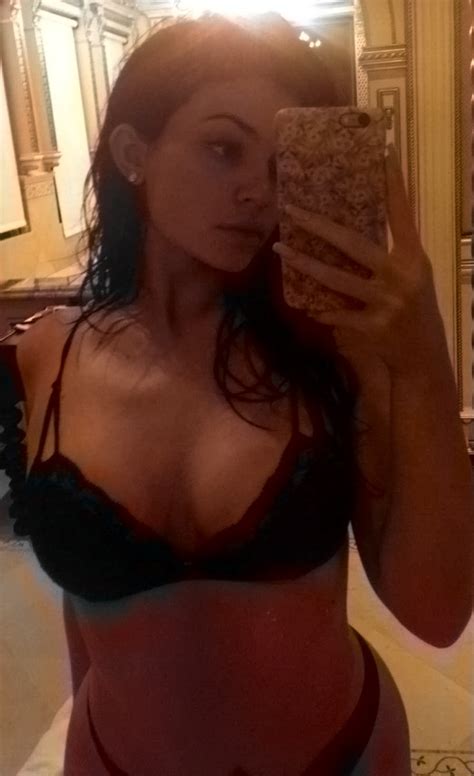 kylie jenner lingerie black lace bra panties cleavage sexy selfie celebrity leaks scandals