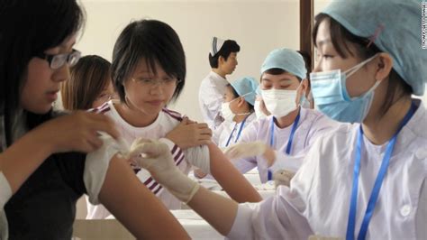 hundreds of chinese officials punished in vaccine scandal