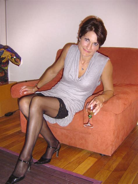 French Wife With Sexy Legs Posing In Stockings And High