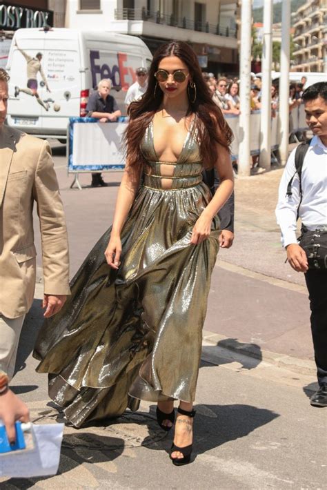 deepika padukone sexy 32 photos thefappening