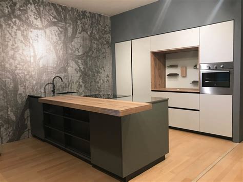 Fa parte del bacino idrografico del tartaro.il territorio comunale, esteso per 69,83 km², fa parte della zona geografica della bassa veronese e confina con i seguenti comuni: Cucina ad isola Space trend Forma 2000 con uno sconto vantaggioso