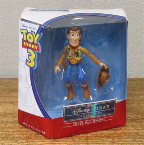 New In Box Disney Toy Story 3 Pixar Sneak Out Woody Collector Figure